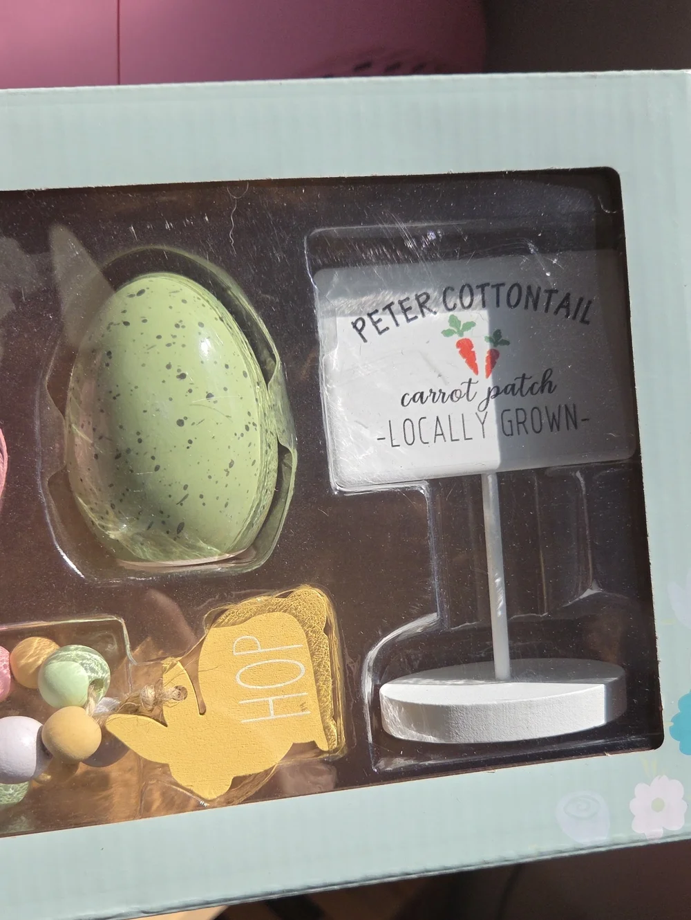 Peter Cottontail Easter Decor Kit - Pastel Green and Multicolor
